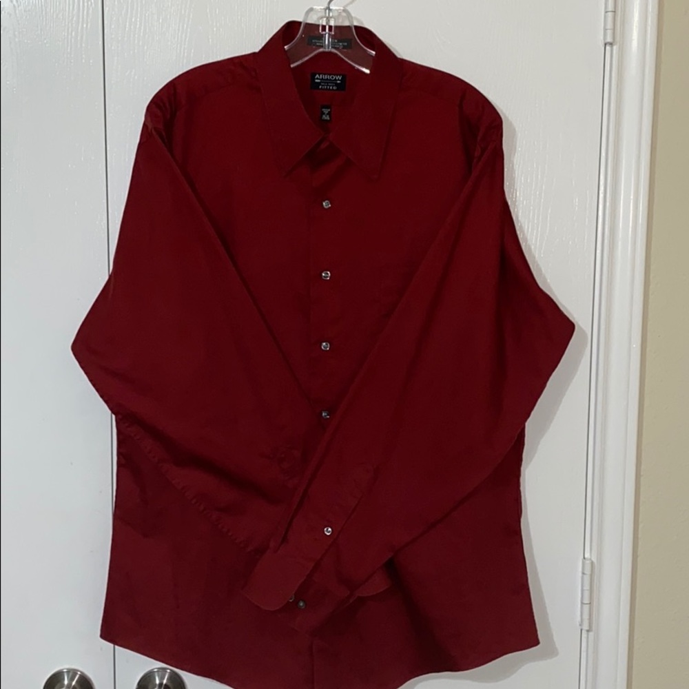 LikeNew ARROW WrinkleFree Men's Long Sleeve Button